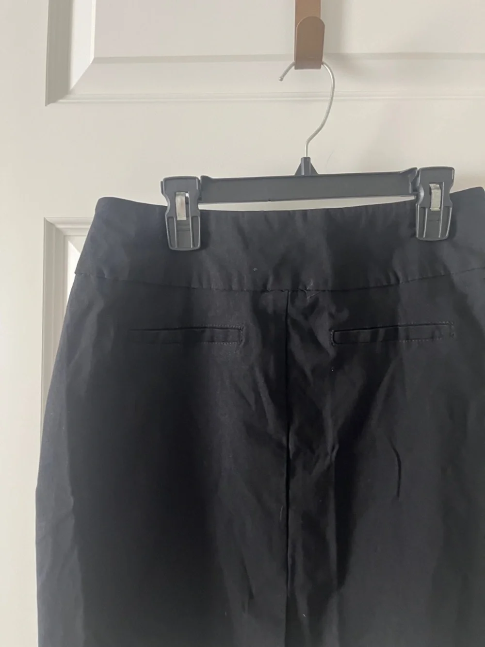 Lulu-B Black Scalloped Hem Mini Skirt - Picture 7 of 9